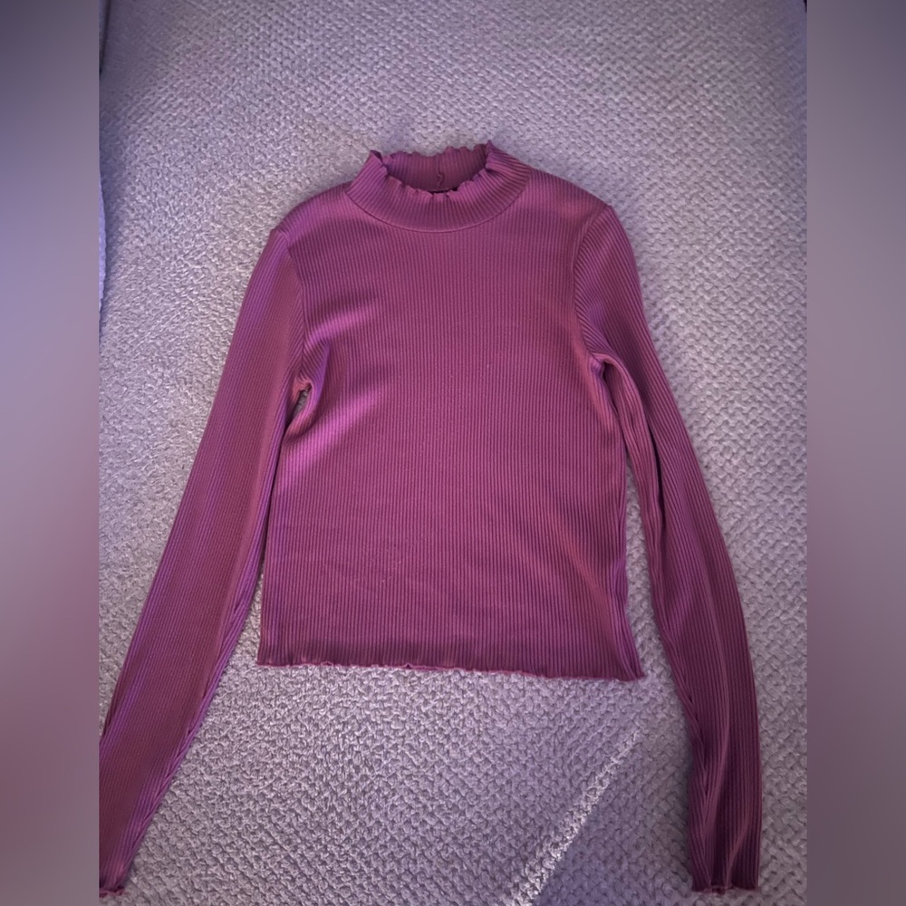 American Eagle Outfitters Ribbed Mock Neck Long Sleeve Top - Lettuce Edge- Mauve